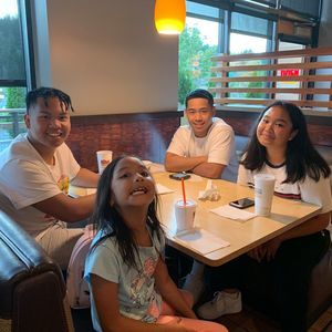 Meet your Posher, Juliah